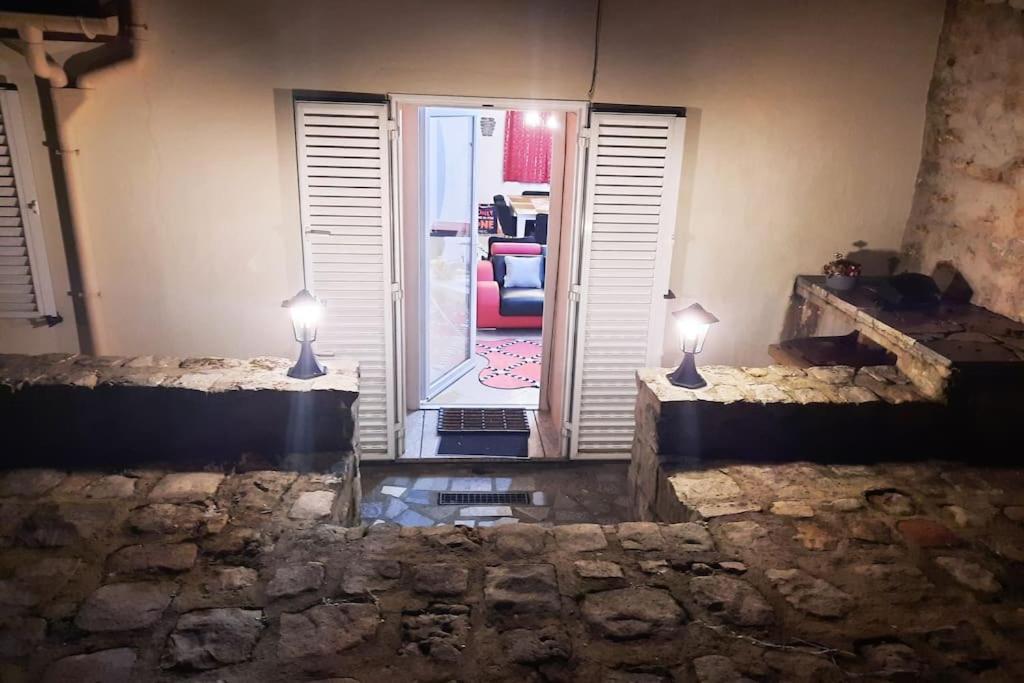 Villa Confortable Avec Jacuzzi A Chevannes Chevannes  Exterior foto